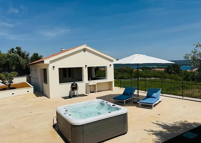 Lena, Nerezine, Mali Losinj Vikendica