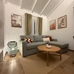 Lena, Nerezine, Mali Losinj בית נופש נזרין