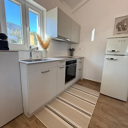 Guest House Lena, Nerezine, Mali Losinj