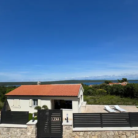 Lena, Nerezine, Mali Losinj نيغيزيني